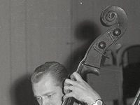 Bob Moore, Bassist Who Helped Establish The “Nashville Sound”