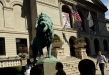 Chicago Art Institute Fired Its Docents. But The Story Isn’t So Simple