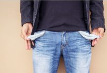 Australian Artists’ Earnings Are Falling Behind…