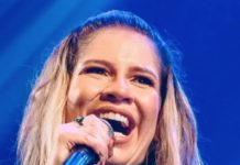 Brazilian Star Singer Marilia Mendonca, 26, Dies In A Plane Crash