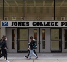 High School Teacher Abruptly Cancels Play After Students Complain About Script