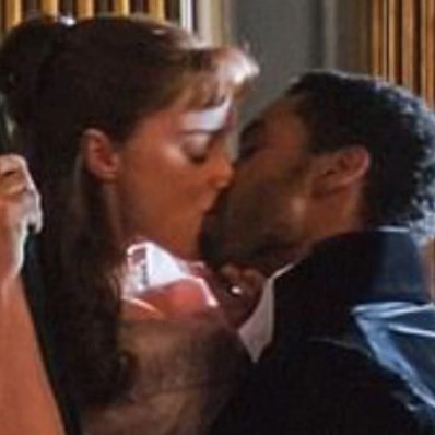 An Intimacy Coordinator Says Actors Are Under Too Much Pressure