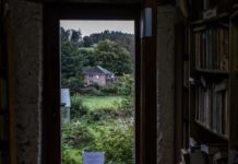 In The 80s Booksellers Took Over A Belgian Town. Now The Tourists Have Left…