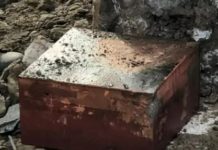 Second 1887 Time Capsule Found Under Robert E. Lee Statue