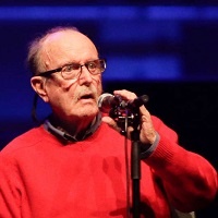 Alvin Lucier, Pathbreaking Avant-Garde Composer, Dead At 90