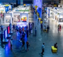 Despite Omicron, LA Art Fairs Push Ahead