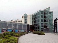 What’s Going To Happen To Chicago’s Amazing Theater Scene As COVID Stretches Into A Third Year?