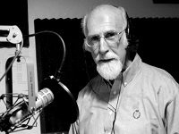 Dennis Owens, DC’s Irreverent Classical Radio Host, Dead At 87