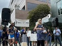 Why Is There A Staff Exodus At Philadelphia’s Public Radio Station?