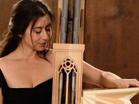 The Original Laptop? A Tiny Medieval Pipe Organ With Hand-Pumped Bellows