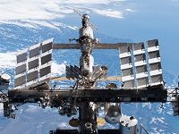 Space Choreography: Redefining Movement For Extremely Low Gravity