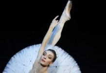 Ballerina Quits Bolshoi Ballet Over War