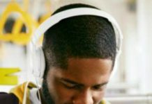 Study: Listeners Wearing Headphones Are More “Persuadable” Than Those Listening Through Speakers