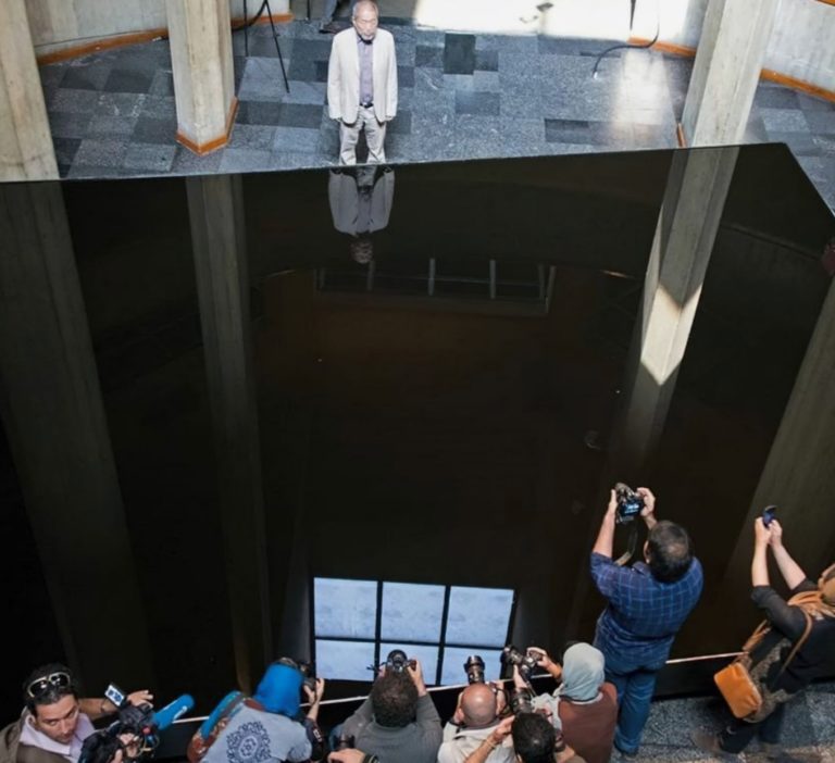 Teheran Museum Director Fired After Performance Art Mishap