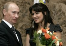 Soprano Anna Netrebko Tries To Distance Herself From Putin. The Met Isn’t Buying It