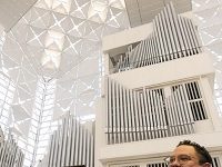 One Of The World’s Largest Pipe Organs, Once A TV Star, Has Been Taken Apart, Fixed Up, And Returned To California