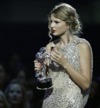 NYU Offers A Class In Taylor Swift 101