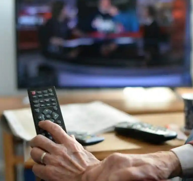 What Happened When Researchers Paid Fox News Watchers To Watch CNN Instead