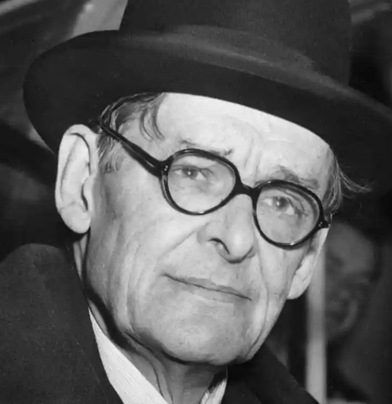 How 20th Century Literary Analysis Came To Be