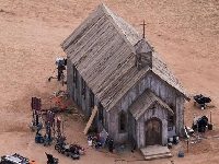 Producers Of “Rust” Get Maximum Fine For Negligence In Alec Baldwin’s Shooting Of Cinematographer