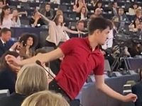 Interpretive Dance In A Session Of The EU Parliament (By A Famous Choreographer, No Less)