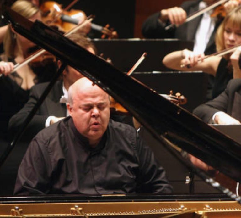 Pianist Alexander Toradze, 69
