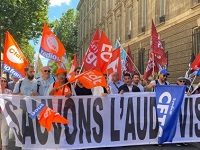 Staffers At France’s Entire National Broadcasting System Go On Strike To Protest Elimination Of France’s TV License Fee