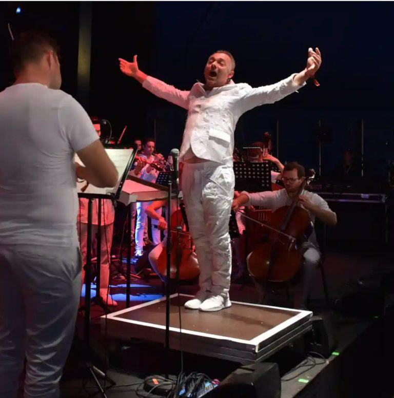 Are Orchestras A Good Model For The Larger World?
