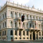 Report Finds “Absurd” Levels Of Government Interference In Museums