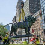Chicago Art Institute’s Lions Return After Vacation