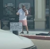 Police Warn Of “People Pretending To Play The Violin