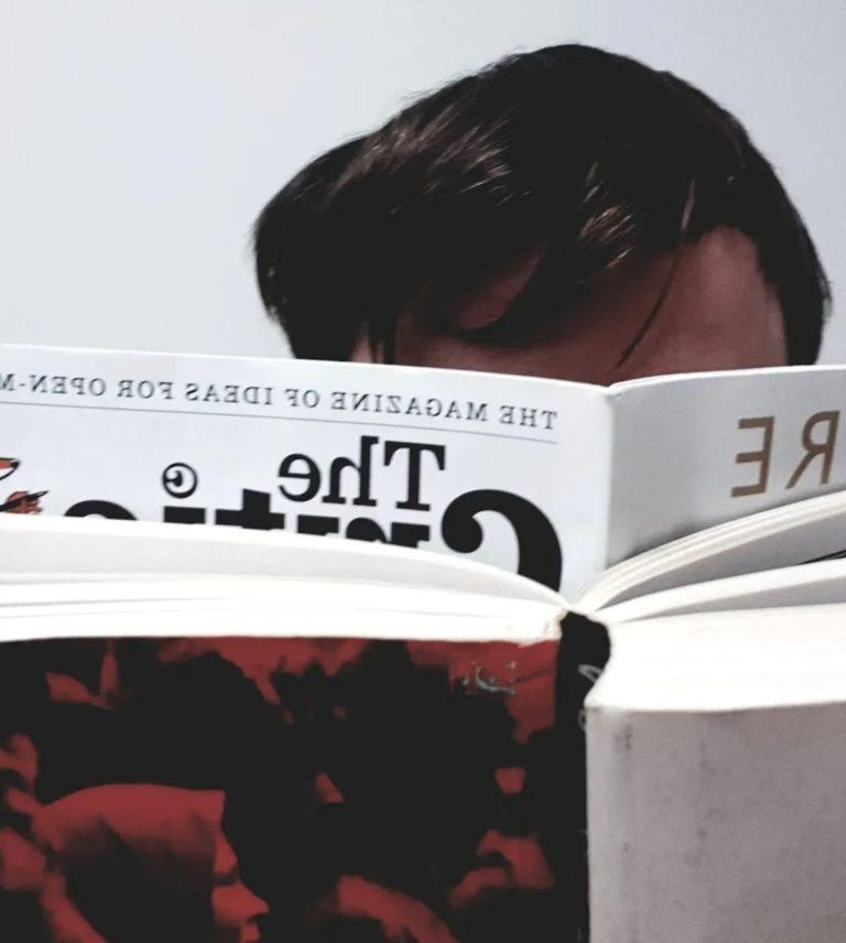 The Art Of Pretending To Have Read Books