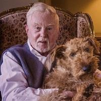 Derek Jacobi, At 84, Thinks He’ll Never Do Live Theatre Again, Either