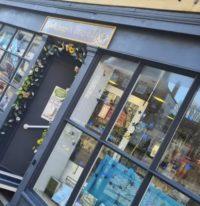 The Power Of Small Gestures: Small Bookstore Stages Fundraiser, Russell Crowe Responds