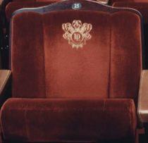 Theatre-Seat-Maker-To-The-Stars