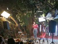 The Real Secret Of The L.A. Comedy Scene’s Success? Gigs In People’s Backyards