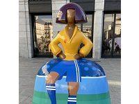 Every Autumn, Madrid Is Littered With Sculpture Knockoffs Of “Las Meninas”, And Madrileños Are Sick Of It