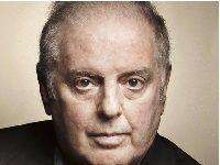 Daniel Barenboim Will Return To Conducting (At Least For New Year’s)