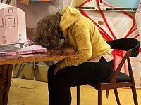 London Police Burst Into A Gallery, Thinking That A Sculpture Was An Actual Dead Woman