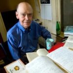 Jonathan Raban, Who Rejected The Label Of Travel Writer, Is Dead At 80