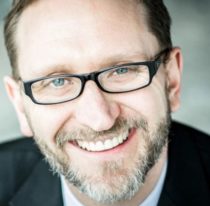 Oregon Shakespeare Festival Loses Top Leadership And Will Restructure