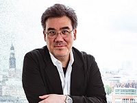 Alan Gilbert Extends His Contract With Hamburg’s Elbphilharmonie Orchestra For Five Years
