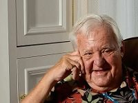 John Jakes, Whose American History Novels Became Huge Hits, Is Dead At 90