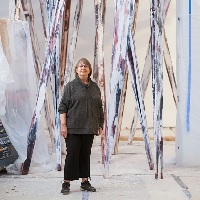 Phyllida Barlow, Who Subverted Sculpture’s Monumentality And Durability, Is Dead At 78