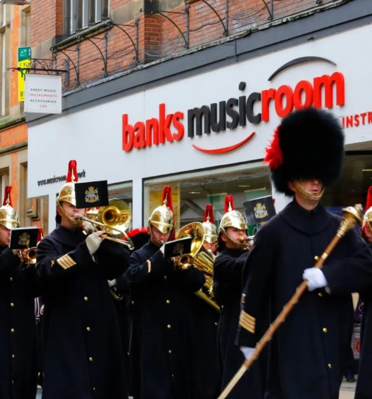 As Small Businesses Collapse, Music Stores Are Closing. This Matters