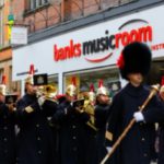As Small Businesses Collapse, Music Stores Are Closing. This Matters