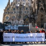 The Barcelona Residents Protesting Construction On Sagrada Familia
