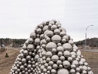Canadian Gets Trapped Inside Outdoor Sculpture