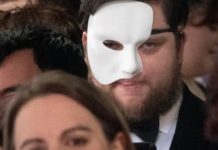 On Broadway, Fans Gathered As Phantom Ended