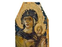 The Louvre Is Exhibiting 16 Medieval Ukrainian Icons Smuggled Out While Kyiv Was Under Attack